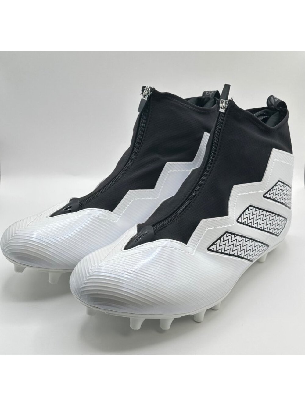 Men’s Adidas Nasty Fly White Black Lineman Football Cleats Size 15 HP8819 NEW